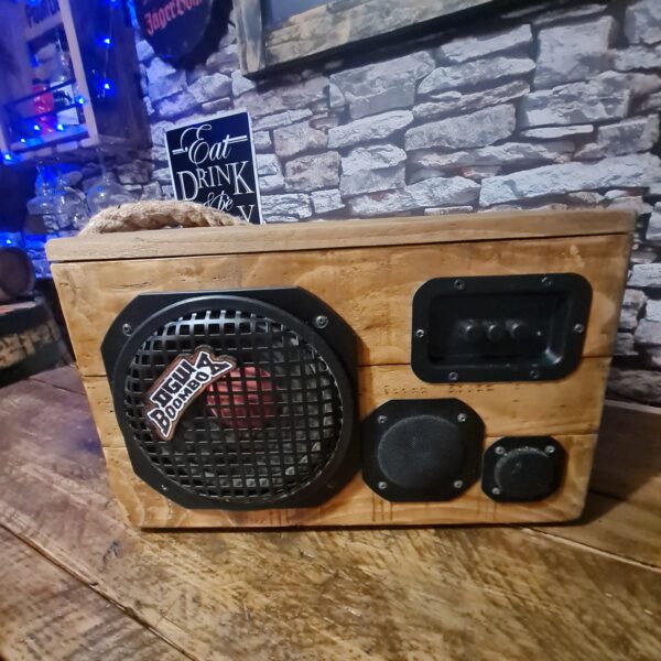 "DGW WOODEN BOOMBOX"