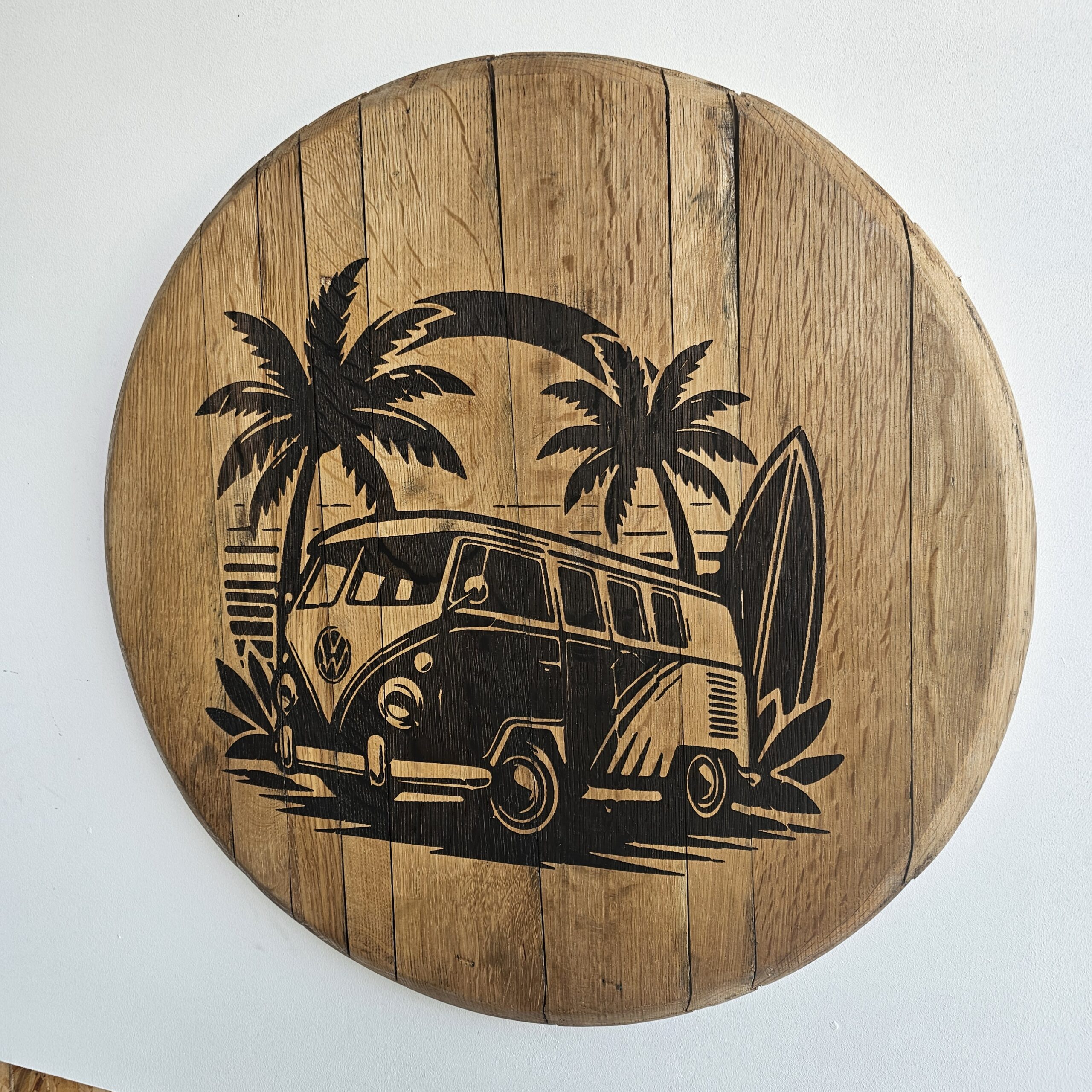 "Camper T2 Oak Barrel lid Wall Sign" - Image 7