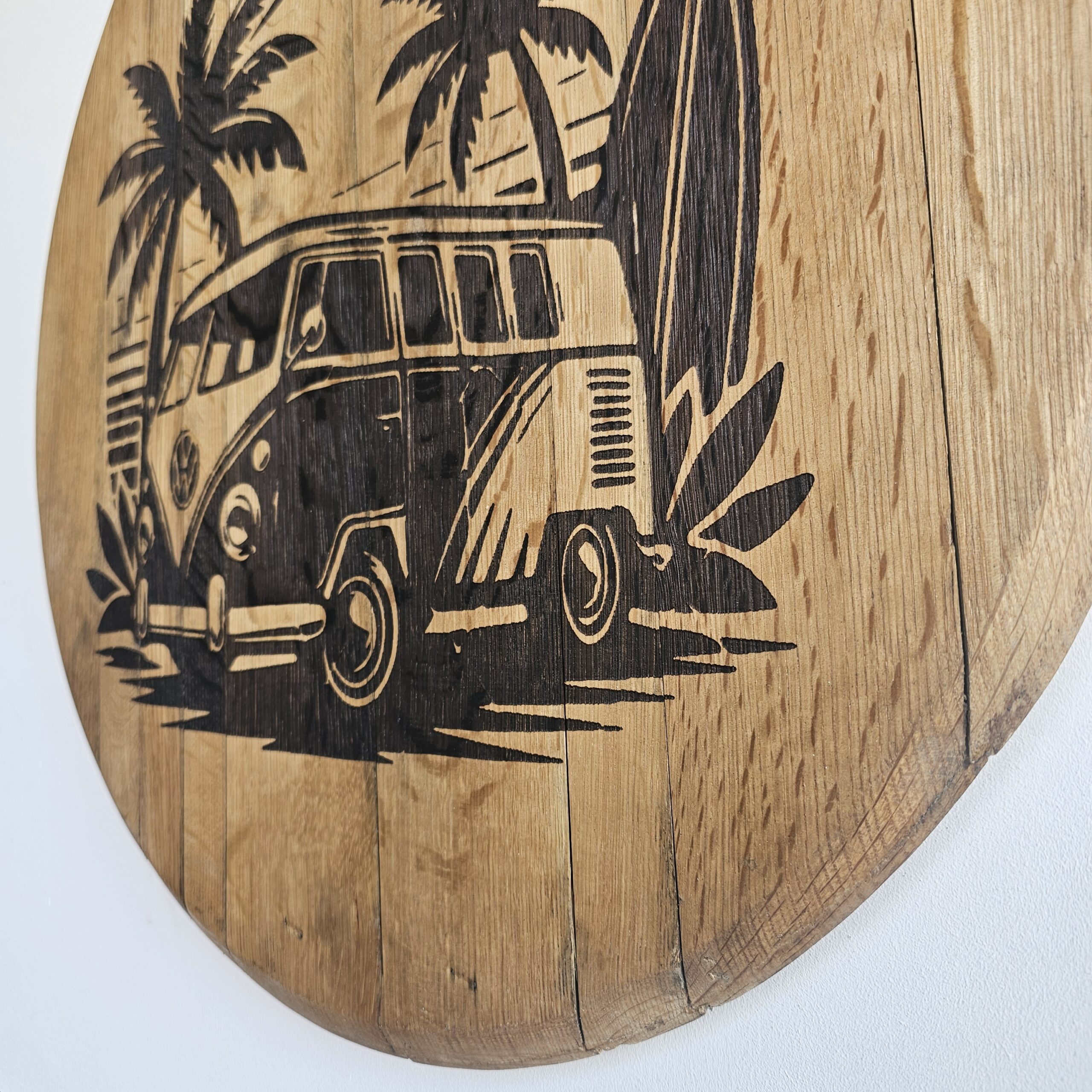 "Camper T2 Oak Barrel lid Wall Sign" - Image 8