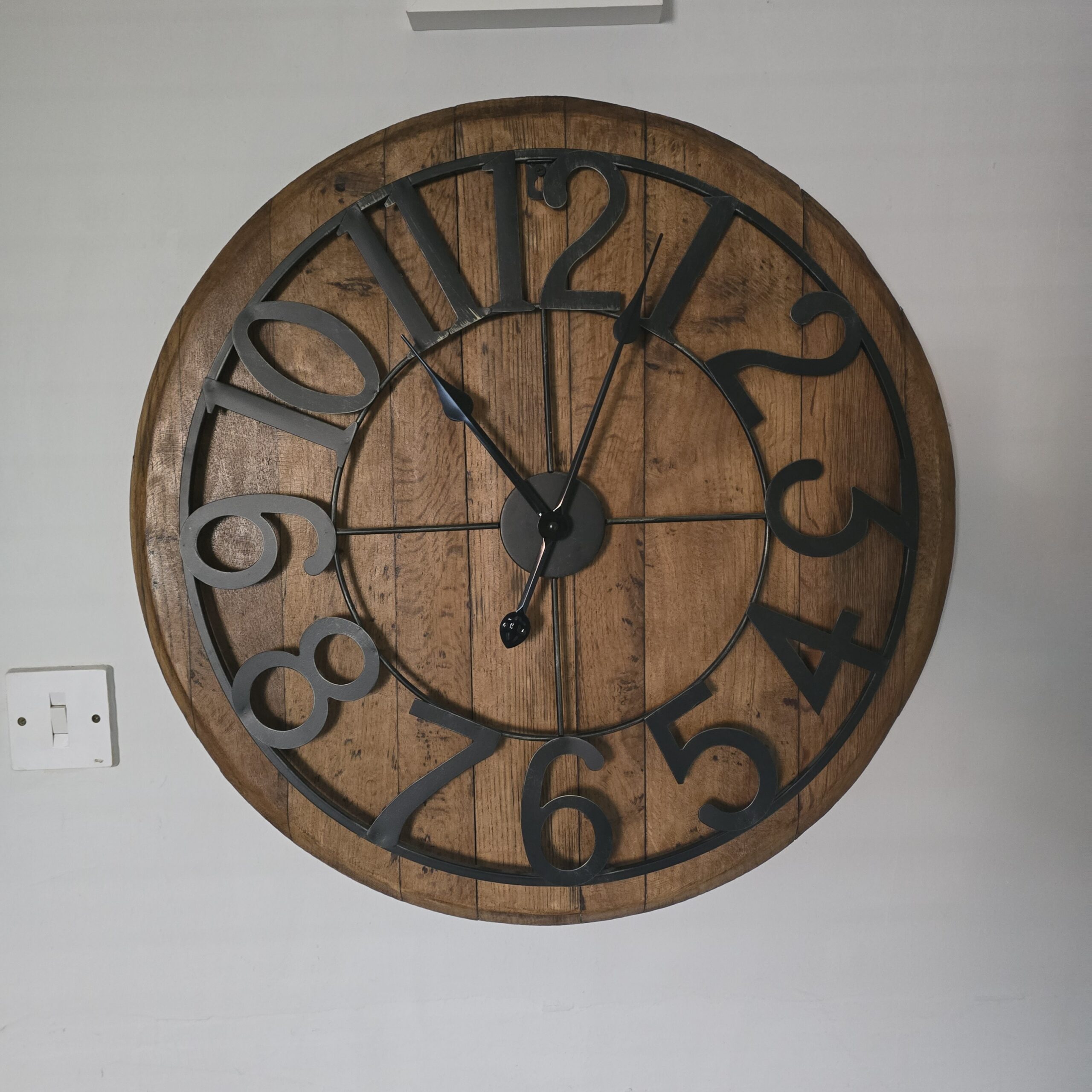 "Oak Barrel Lid Clock" - Image 6